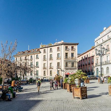 For You Rentals Teatro Real Plaza Apartment Temporal Saint Martin Madrid Tru5 Екстериор снимка